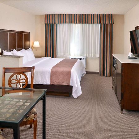 Quality Inn & Suites Walnut - City Of Industry Extérieur photo
