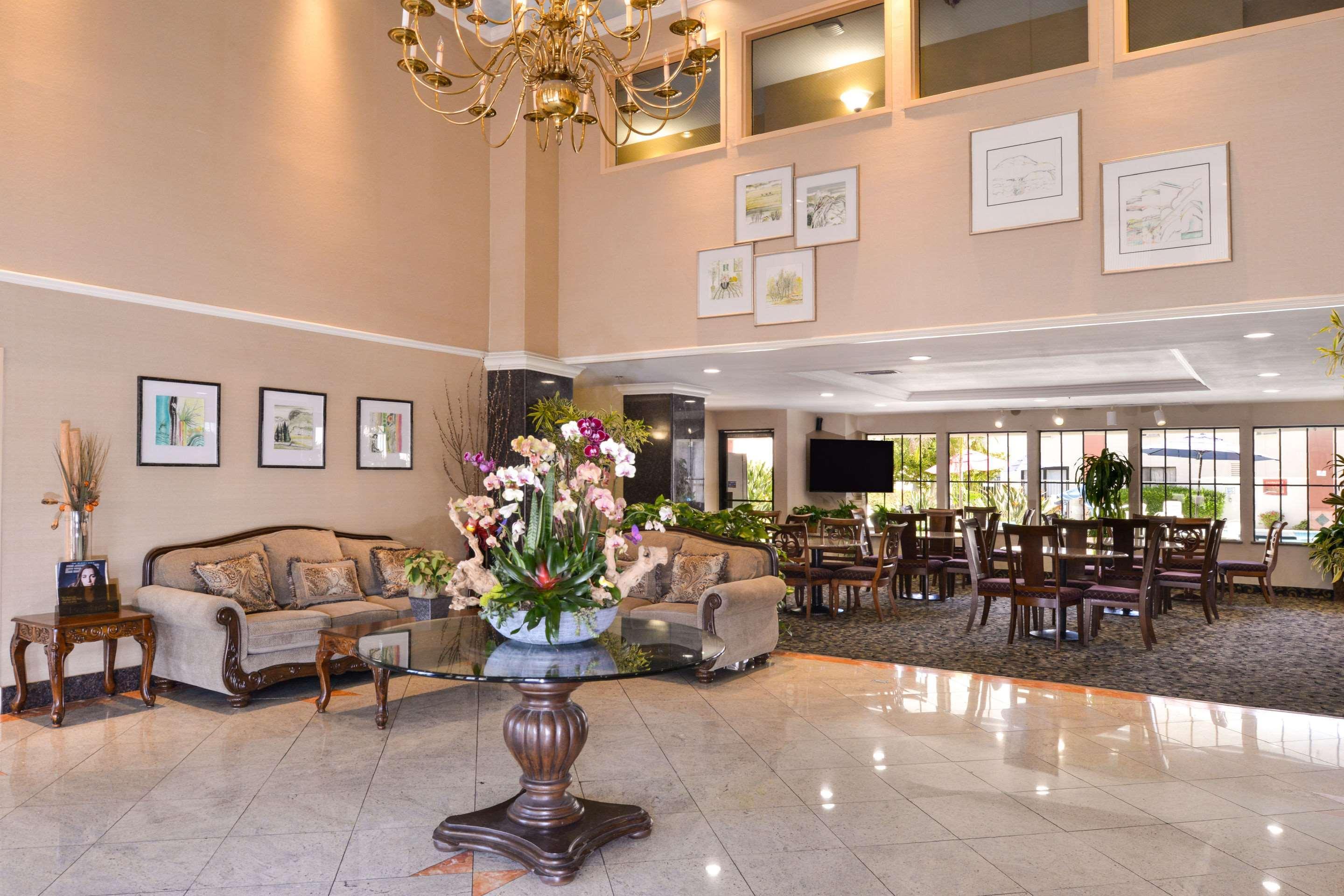 Quality Inn & Suites Walnut - City Of Industry Extérieur photo