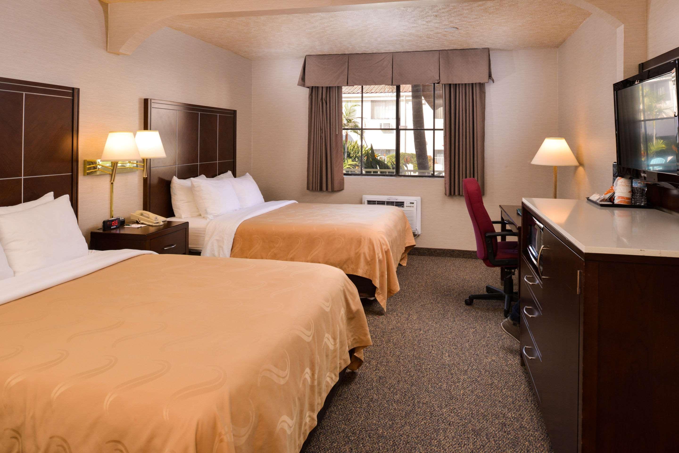 Quality Inn & Suites Walnut - City Of Industry Extérieur photo