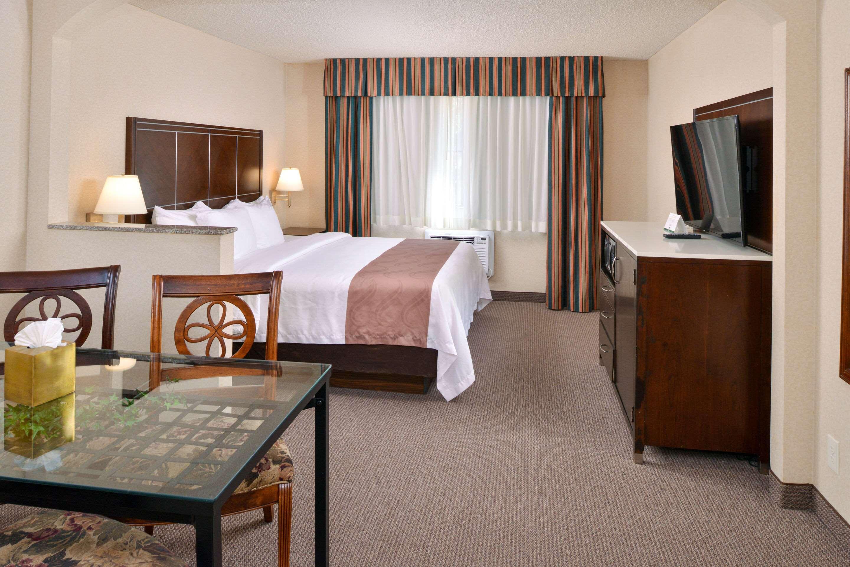 Quality Inn & Suites Walnut - City Of Industry Extérieur photo