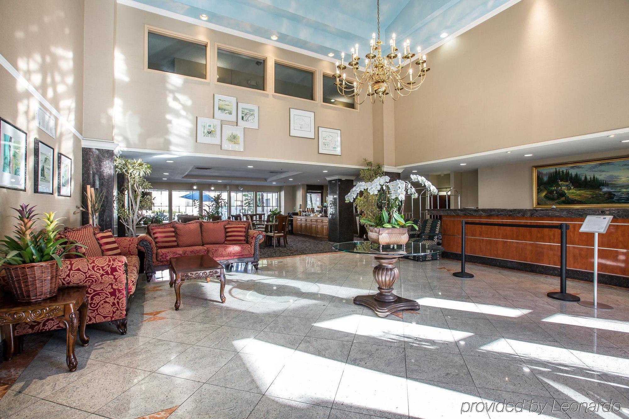Quality Inn & Suites Walnut - City Of Industry Extérieur photo