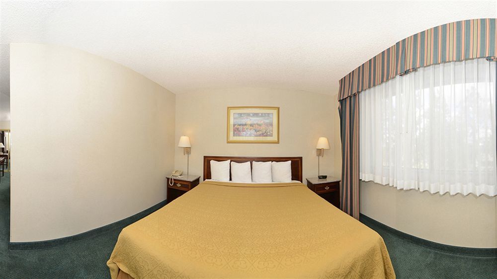 Quality Inn & Suites Walnut - City Of Industry Extérieur photo