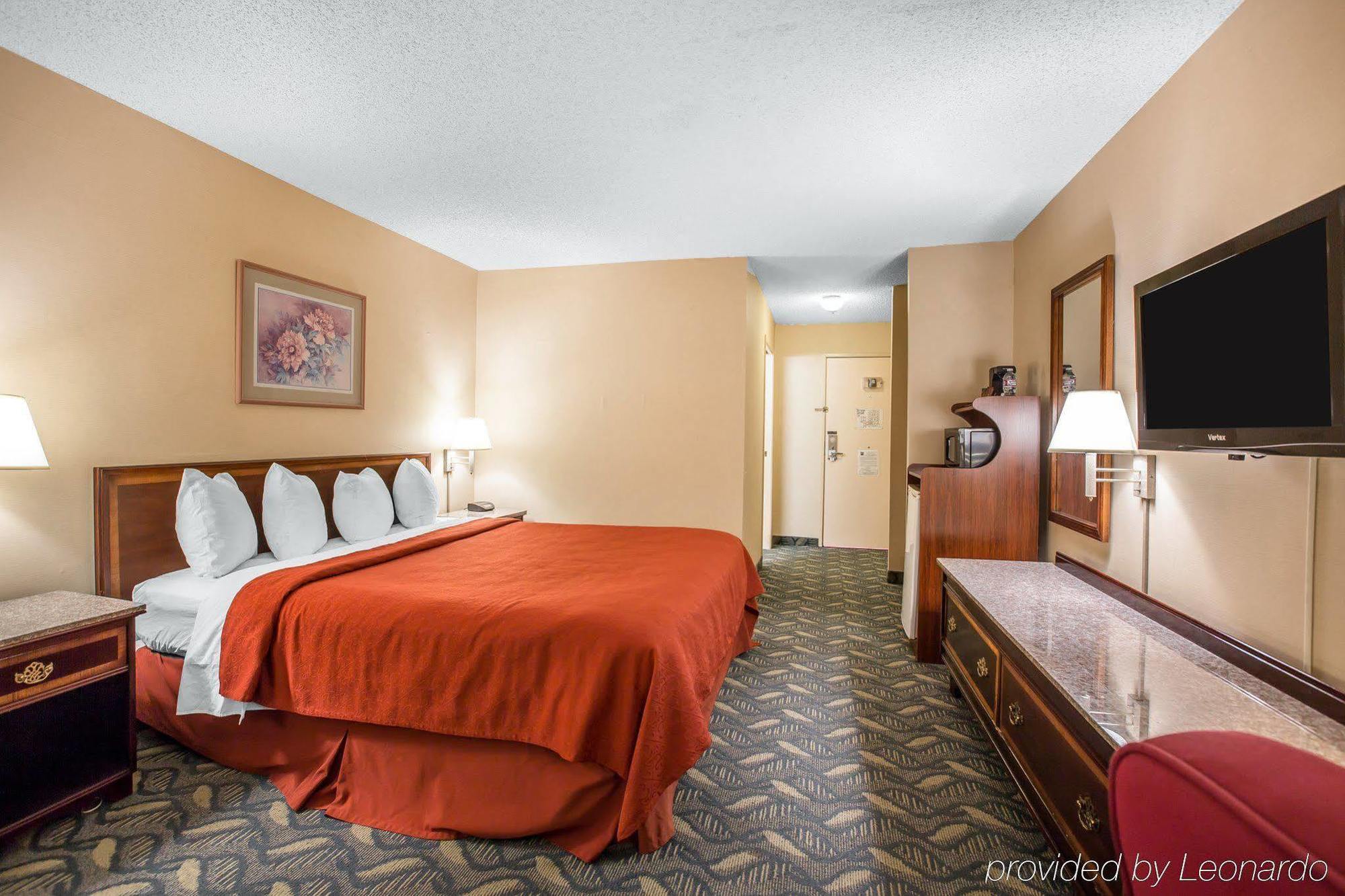 Quality Inn & Suites Walnut - City Of Industry Extérieur photo