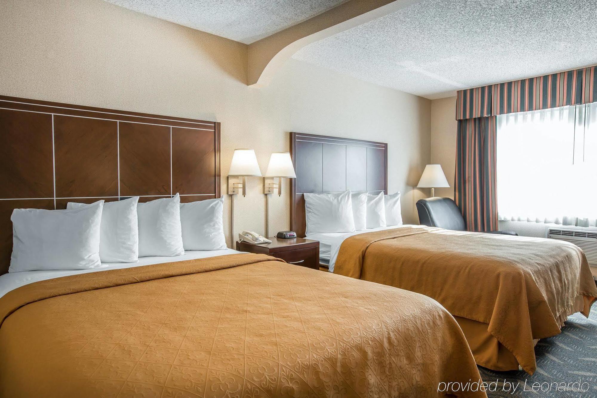 Quality Inn & Suites Walnut - City Of Industry Extérieur photo