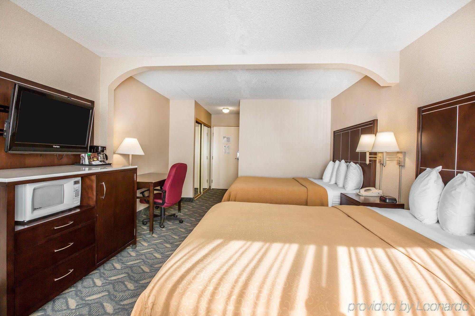 Quality Inn & Suites Walnut - City Of Industry Extérieur photo