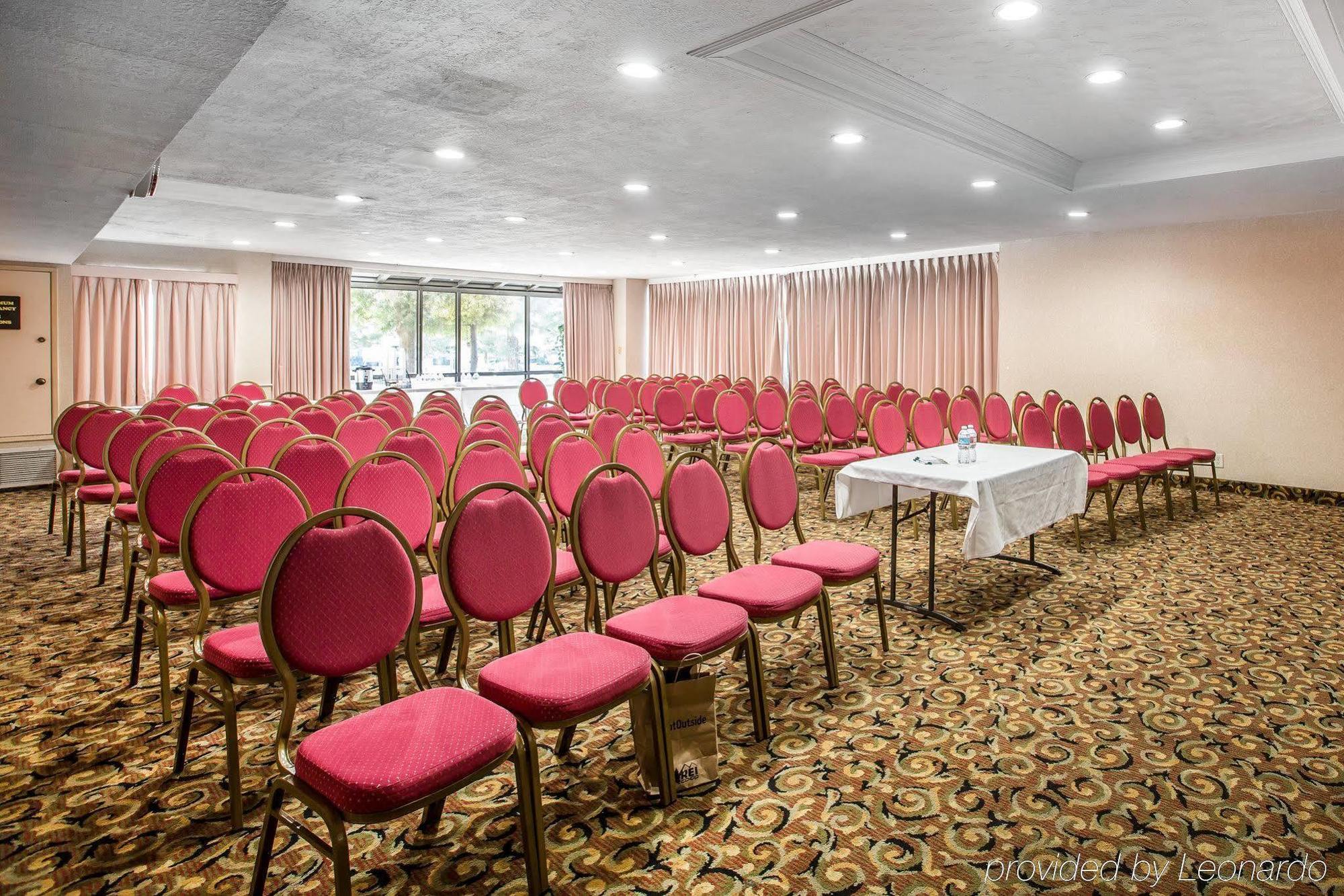 Quality Inn & Suites Walnut - City Of Industry Extérieur photo